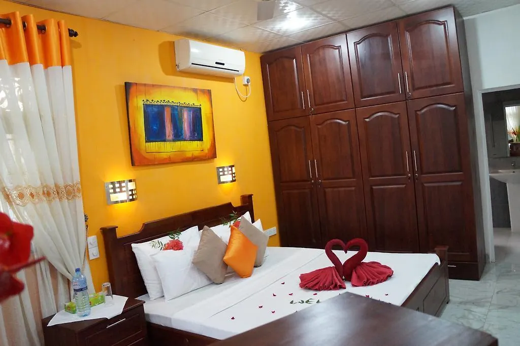 Andy'S Villa Negombo Bed & Breakfast