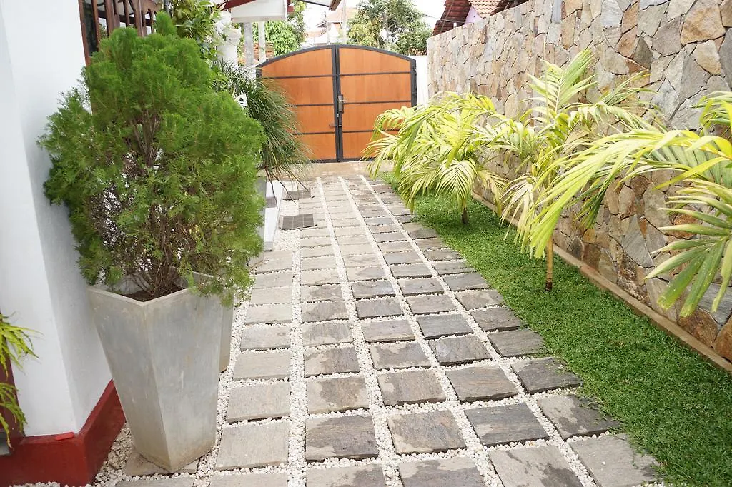 נגומבו Andy'S Villa 2*,  סרי לנקה