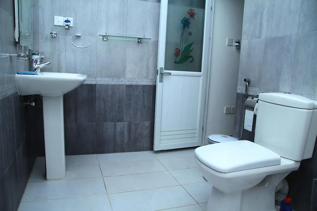 Andy'S Villa Negombo Bed & Breakfast