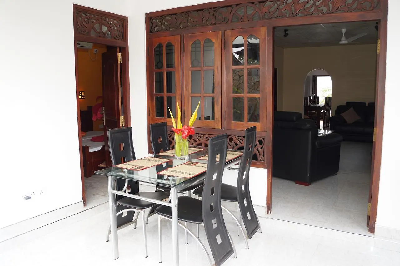 Andy'S Villa Negombo Bed & Breakfast